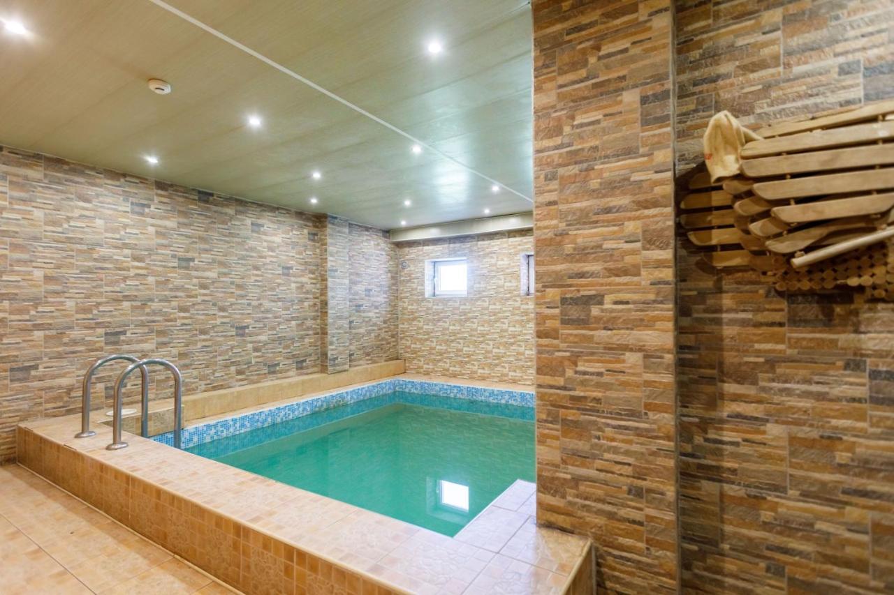 Viesu Nams “Dimantu Ferma” Hotell Ikšķile Exteriör bild