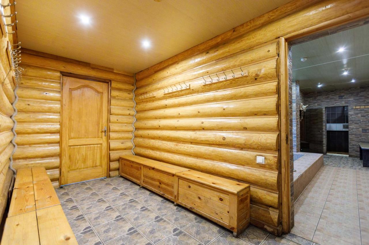 Viesu Nams “Dimantu Ferma” Hotell Ikšķile Exteriör bild
